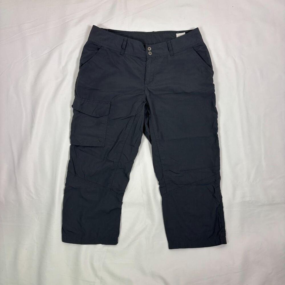 Columbia PFG Omni-Shade Cargo Capris Women Size 6 Dark Grey Outdoor Hiking